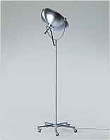 Lambert Stehleuchten Studio